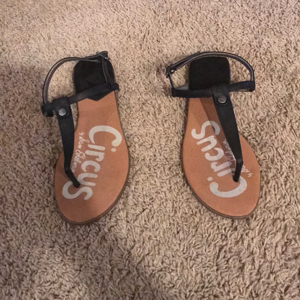 Black sandals